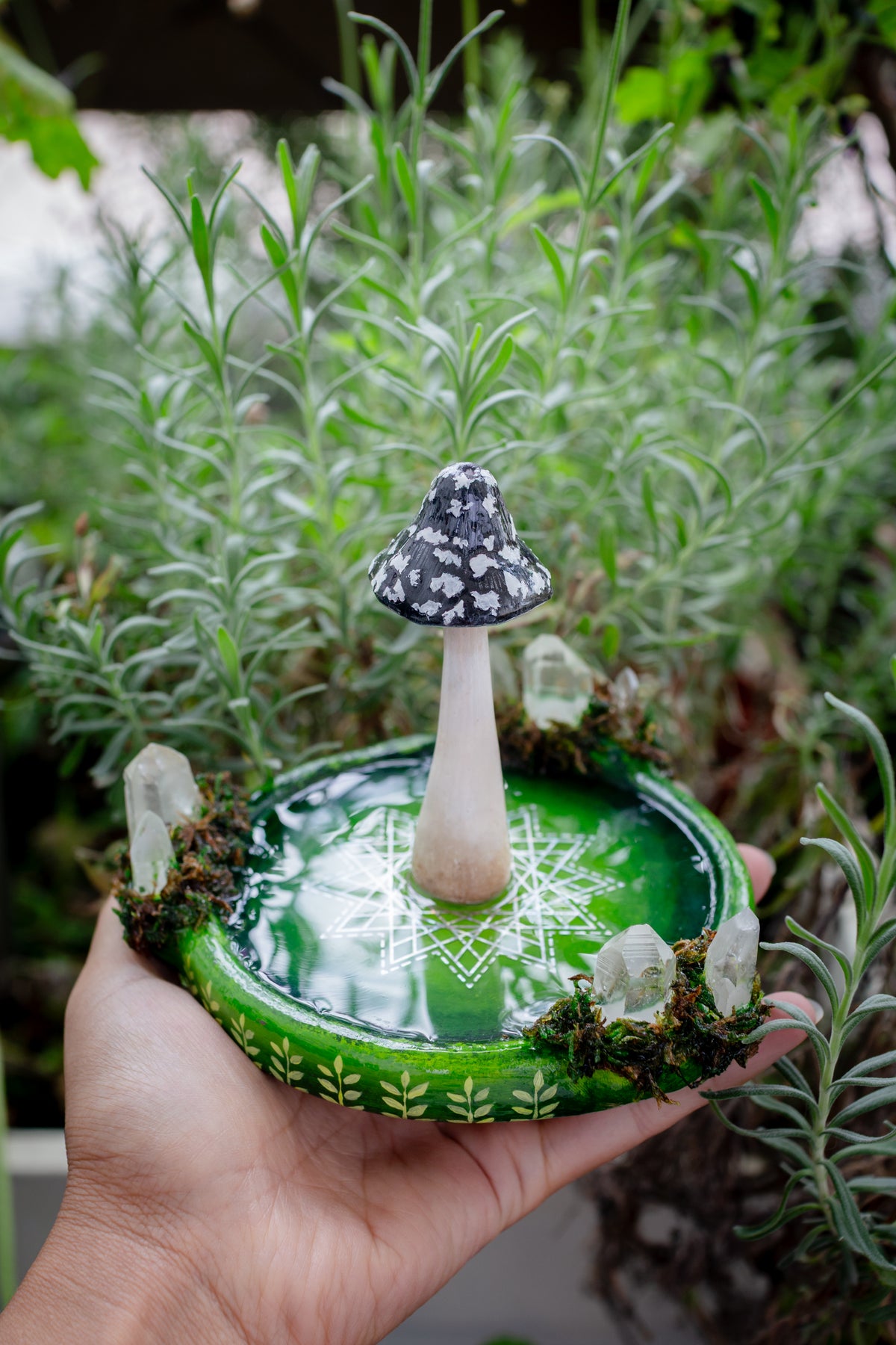 Inkcap Incense Holder