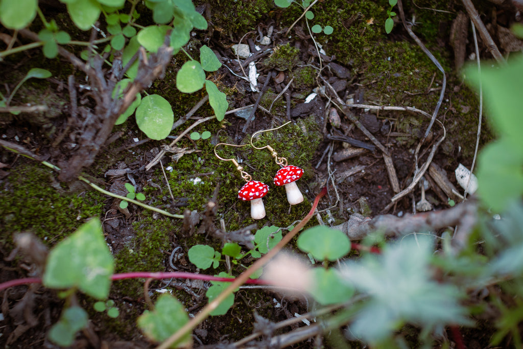 Trippy Mushroom Earrings (Amanita Muscaria)