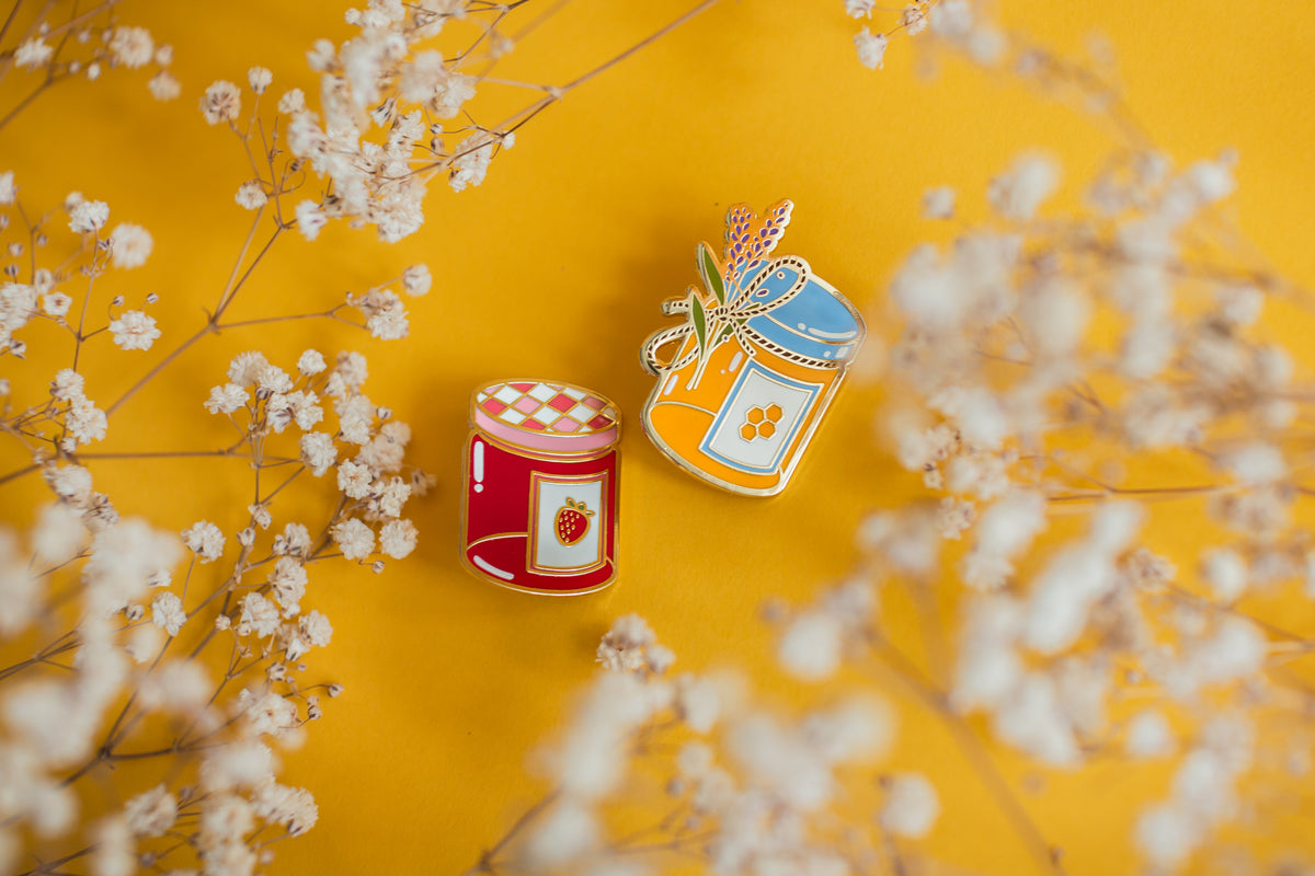 Honey Jar Hard Enamel Pin 🍯